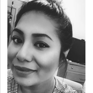 Meet your Posher, Charlien